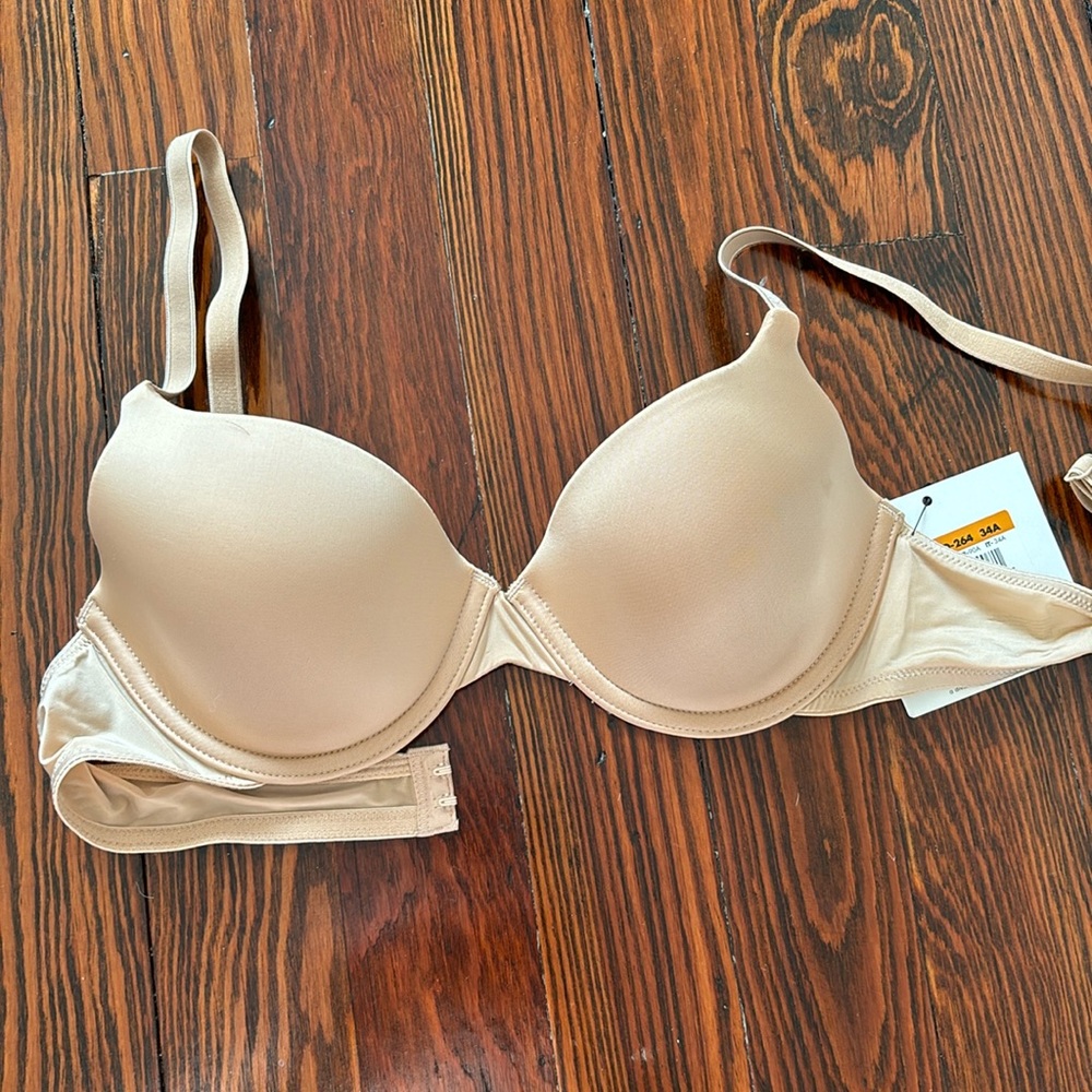NWT Calvin Klein T-shirt bra - 34A in beige
